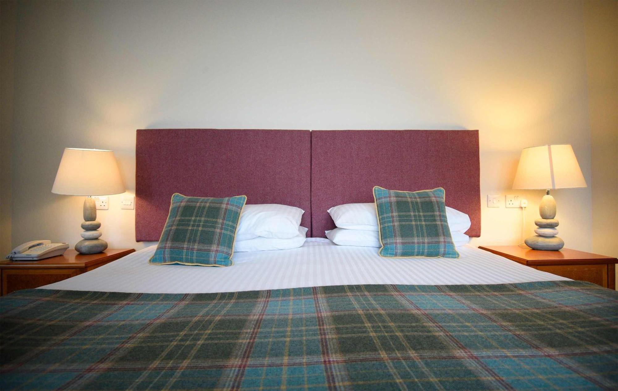 The Royal Hotel Portree Luaran gambar